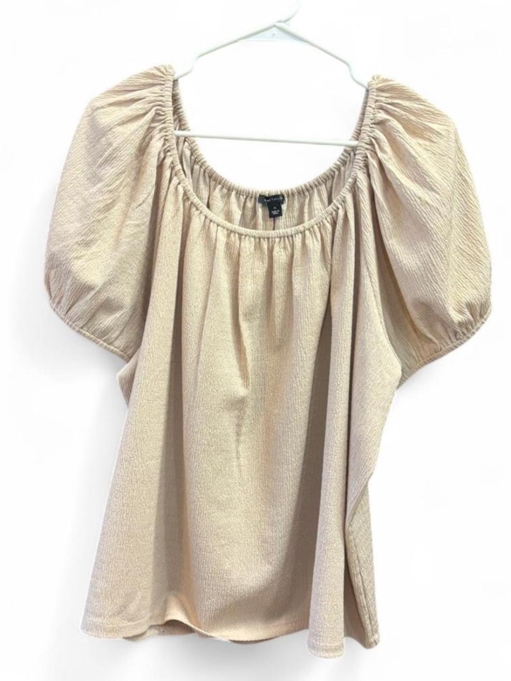 Ann Taylor Puff Sleeve Top